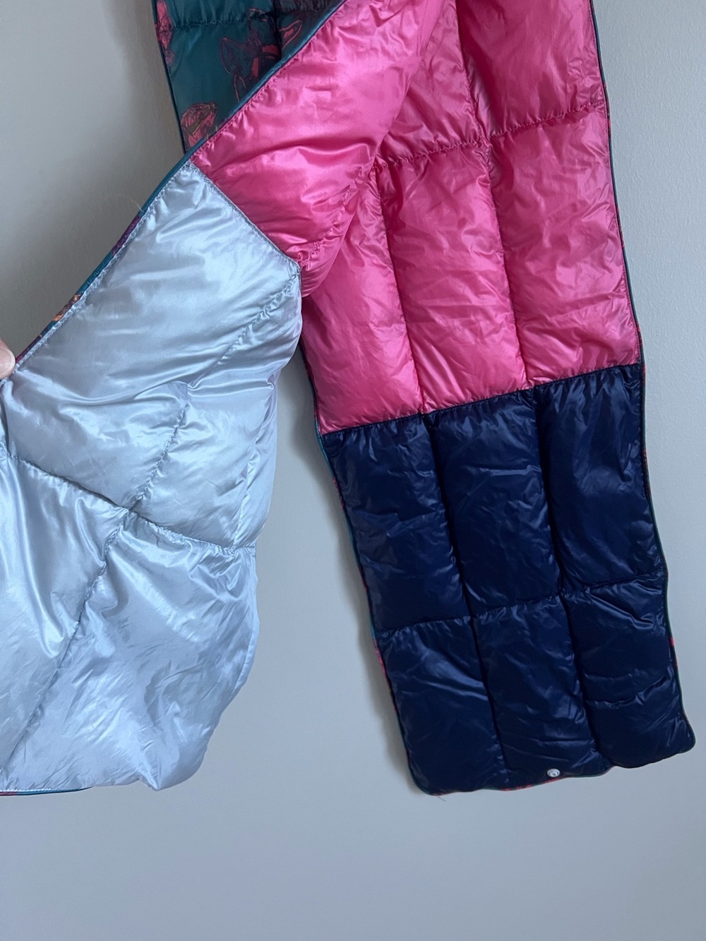 Stio Hometown Puffer Scarf Quilted Floral Teal Colorblock Gorpcore Winter Ski - Picture 3 of 6